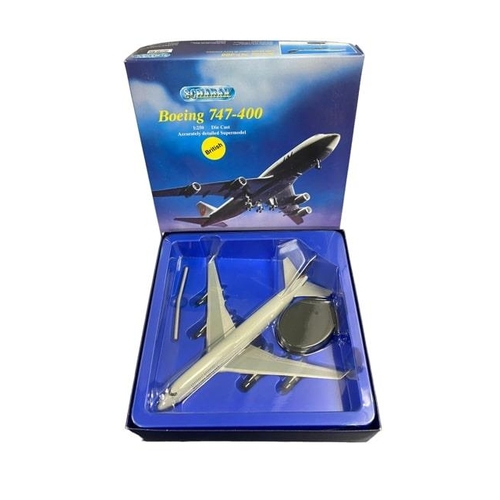 147 - Diecast. Civil and military aircraft collection, range of scales, generally excellent to good plus i... 