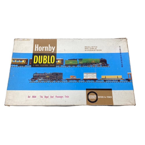 17 - Hornby Dublo. 2-rail The Royal Scot Passenger set No. 2034, generally excellent in excellent pictori... 