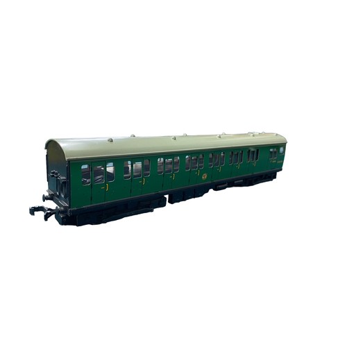 11 - Hornby Dublo. 2-rail  SR green Electric Motor Coach Brake/2nd  No. 2251, generally excellent in exce... 