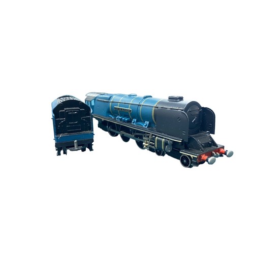 34 - Wrenn. BR blue 46242 City of Glasgow 4-6-2 locomotive and tender No. 2229, generally excellent in ex... 