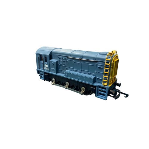 35 - Wrenn. BR blue D3464 diesel electric shunter No. W2232, excellent in excellent box (retailer price l... 