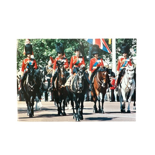 844 - 1986 Christmas Card from HM Queen Elizabeth. Front cover with colour photograph of The Royal Family ... 