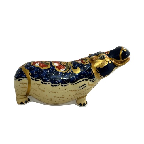 58 - Royal Crown Derby Hippopotamus Paperweight, Gold backstamp edition with gold stopper. 21 cm in lengt... 