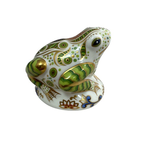 59 - A Royal Crown Derby toad paperweight, gold stopper, exclusive edition 2917 / 3500.  Height 7cm. Boxe... 