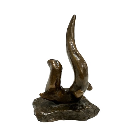 209 - Laurence Broderick (British, b.1935) Bronze of an otter - 'Teko Marquette', limited edition number 1... 