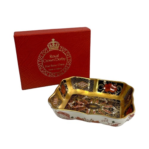 65 - Royal Crown Derby boxed dish, stamped 1128 XLIII.