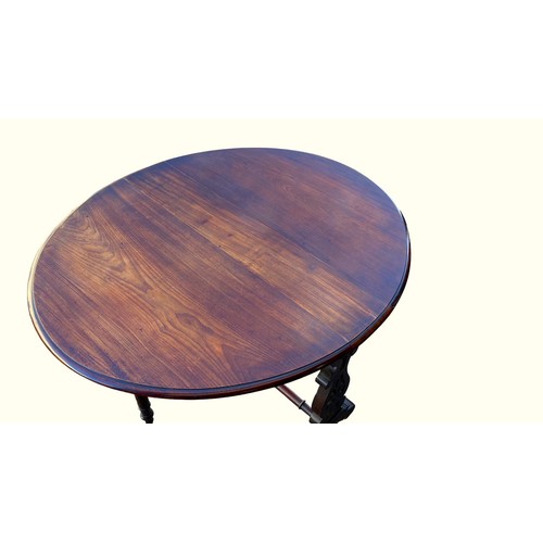 391 - Mahogany Sutherland table, width 92cm, length 107cm.