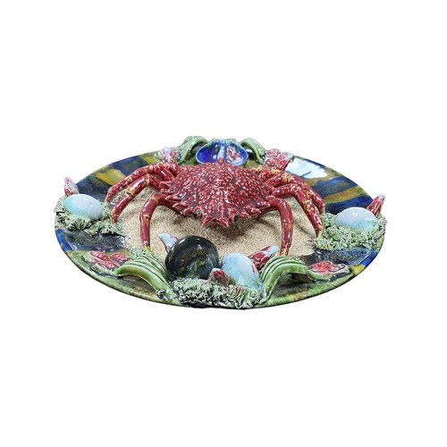 38 - Two Majolica dishes - a crab and a lobster. Approx. 32cm in diameter.