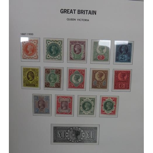 614 - Great Britain. 1840-1970 collection in hingeless SG Davo album including 1840 1d and 2d U, SP incl 1... 