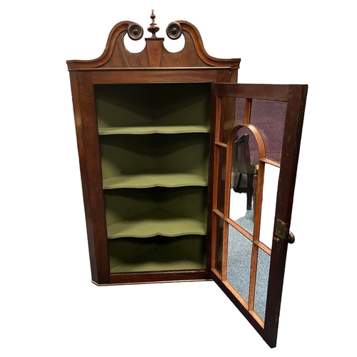 468 - Glazed corner cabinet with 3 internal shelves, height 112cm, width 64cm, depth 35cm.