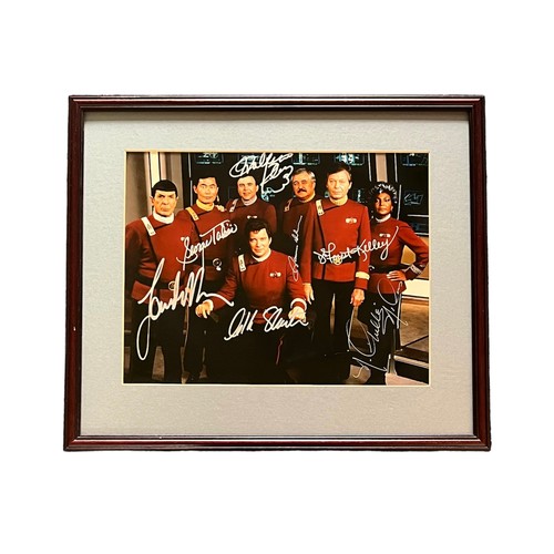 540 - Star Trek -  A cast-autographed photo from sci-fi sequel Star Trek V: The Final Frontier. The photo ... 