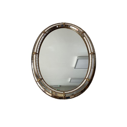 477 - Oval mirror with mirrored mosaic border, 78cm x 59cm.