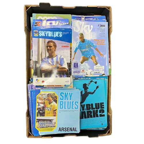 722 - Coventry City - A selection of over 1400 Football matchday programmes in 12 fruit trays. Mainly Cove... 