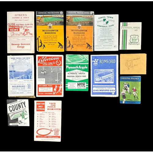 723 - Mainly 1960's football programmes (120+), including internationals, cup fixtures, friendlies, Scotti... 