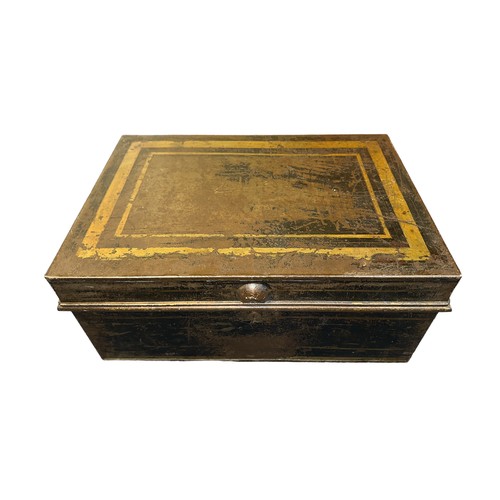 521 - Large fitted metal barristers / salesman's tin box with lockable section (no key), lift-out section ... 