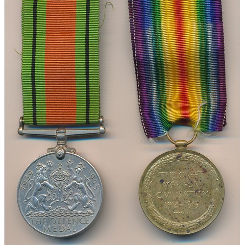20 - Victory medal to Capt. E.S. Richards with WWII Defence medal.
