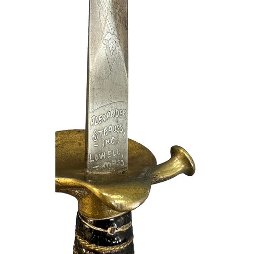 103 - United States of America, American Civil War cavalry sword, complete with scabbard. Leather and wire... 