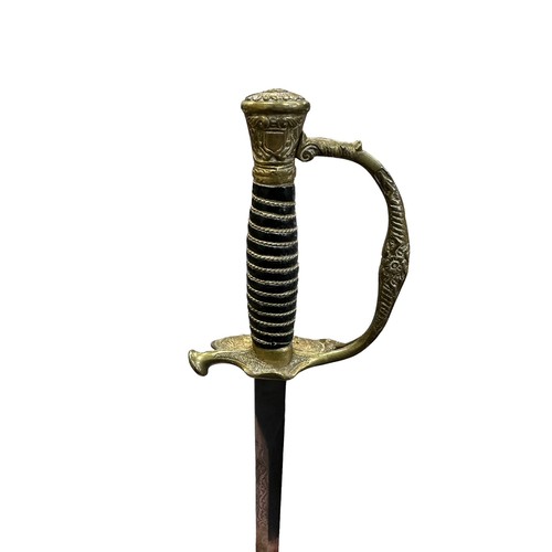 103 - United States of America, American Civil War cavalry sword, complete with scabbard. Leather and wire... 