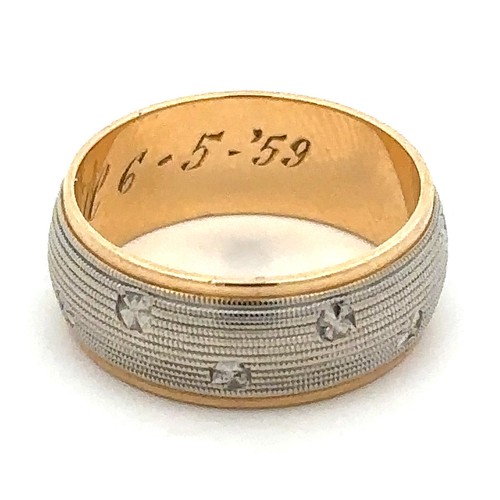 395 - A very attractive white and yellow gold band stamped 14K. Inscribed and dated inside 'Spooks & Bill ... 