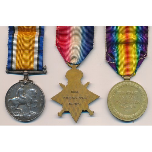 6 - First World War – Robert Southall – 1915 Star Trio awarded to 16814 PTE R. SOUTHALL E.LAN.R. With ri... 