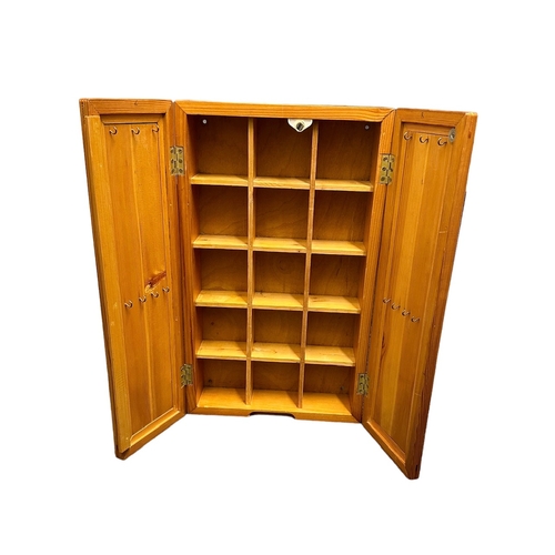 556 - Pine Wooden watch cabinet. Space for 15 watches, including 14 little hooks on folding doors. Magnet ... 