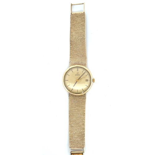 580 - 1979 Omega Gents Dress watch in Solid 9ct Gold. Watch in working order. Total Weight 60gms