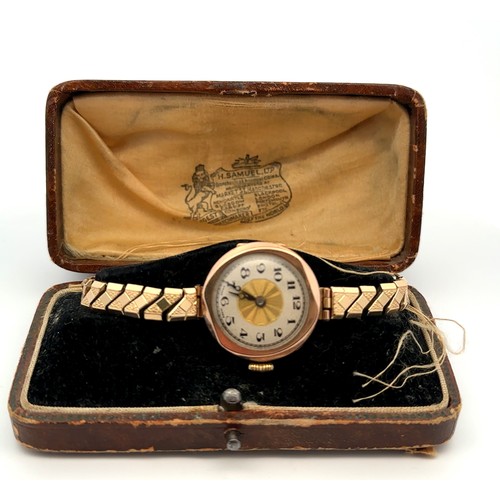 577 - 9ct S&E 15 jewel gold watch, stamped 61830 XS and with 1930 Chester hallmarks. With an Excalibur rol... 