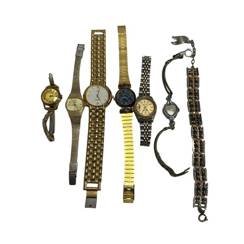 633 - Six watches and a watch bracelet. Includes makers such as Citizen, Lorus, and Oris.