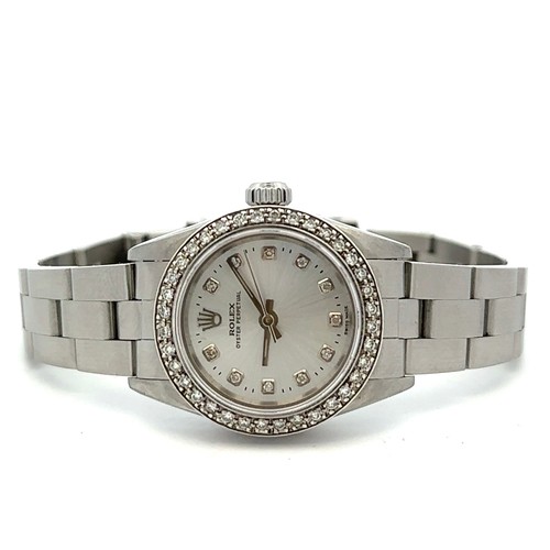 572 - 1995 Ladies Rolex Oyster Perpetual wristwatch, Steel with 18k gold & Diamond Bezel and Diamond Dot D... 