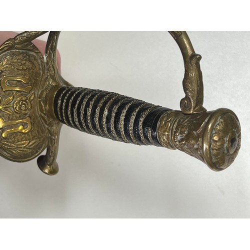 103 - United States of America, American Civil War cavalry sword, complete with scabbard. Leather and wire... 