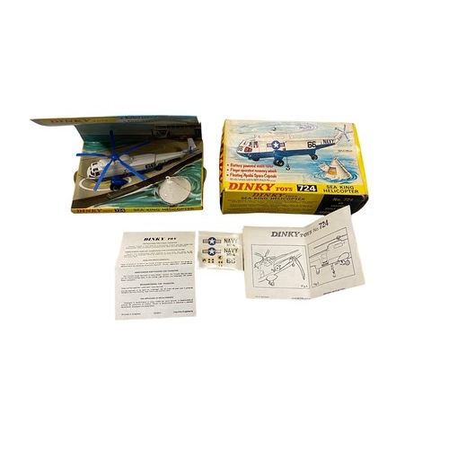 84 - Dinky. US Navy Sea King Helicopter No. 724, generally excellent in good plus pictorial box (small te... 