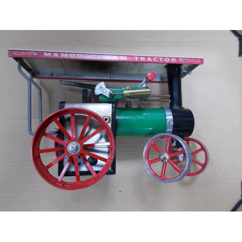 109 - Mamod. Live steam (methylated spirit version) Traction Engine No. TE 1a, generally good plus (some c... 