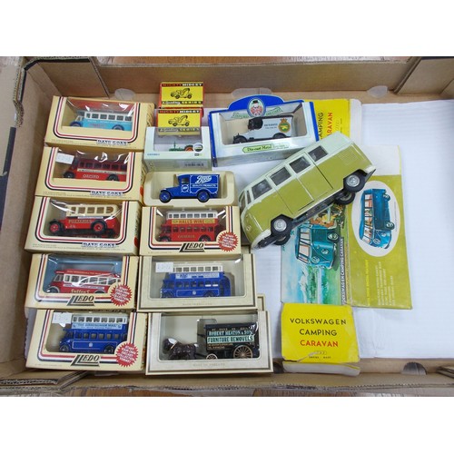 10 - 1950s onwards unboxed diecast collection, generally good fair (some repaints and duplication), with ... 