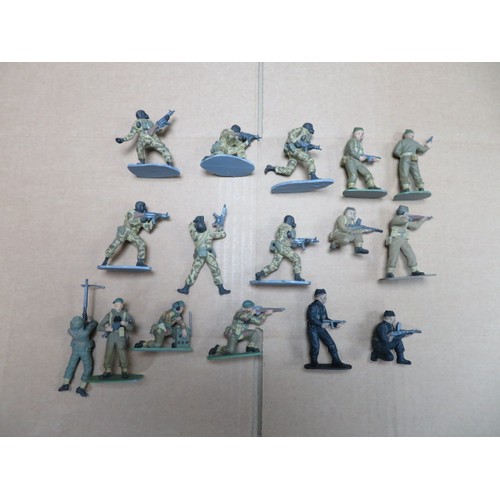 199 - 1970s onwards plastic Toy Soldier collection, generally excellent, with Timpo 7th Cavalry including ... 