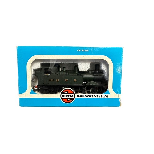 127 - OO gauge collection of locomotives, generally excellent in excellent boxes, with Airfix Nos. 54125-5... 