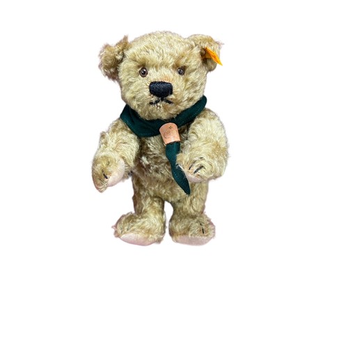 335 - Steiff. Scouts Centenary 2007 bear No. 000713, golden brown mohair, replica classic 1920 bear, excel... 