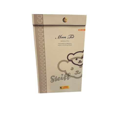 343 - Steiff. Moon Ted, white tag No. 662423, excellent in excellent box, limited edition certificate 1255... 