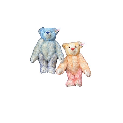 281 - Steiff. Hello 2000 Goodbye 1999 Teddy Bear set, white tag no. 670367, 1999 only limited edition no. ... 