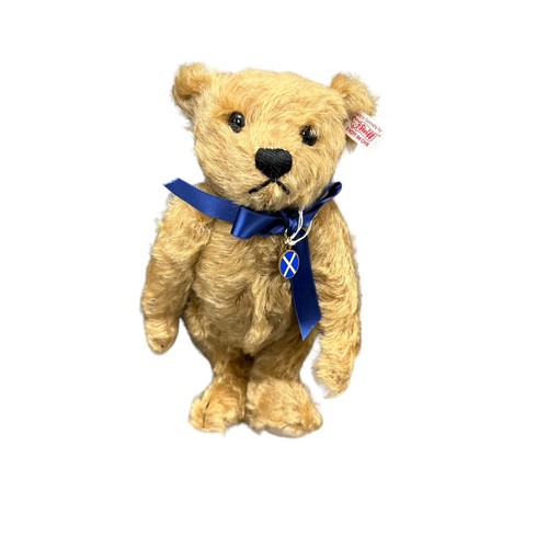 312 - Steiff. Andrew Bear teddy bear, white tag No. 661761, limited edition of 1500 exclusive to Jenners, ... 