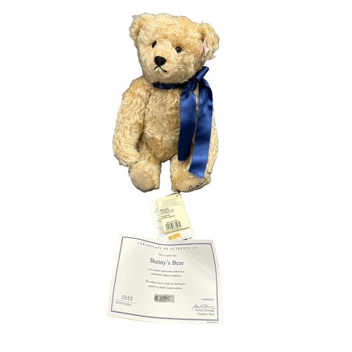 316 - Steiff. Danbury Mint Bunny's Bear (Bunny Campione) teddy bear, white tag no. 662232, blonde mohair, ... 