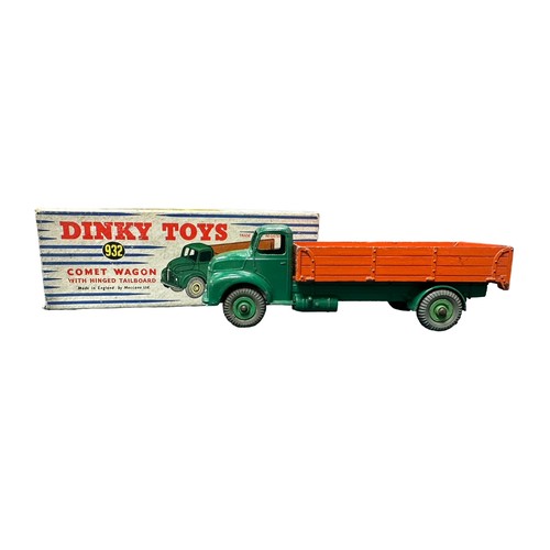 69 - Dinky. 1950s onwards collection generally excellent to good plus in good plus boxes, with Airport Fi... 