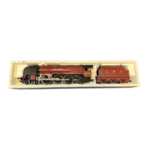 119A - Model Railways 00 Gauge, including range of four 00 gauge locomotives with unboxed Hornby Diesel 750... 