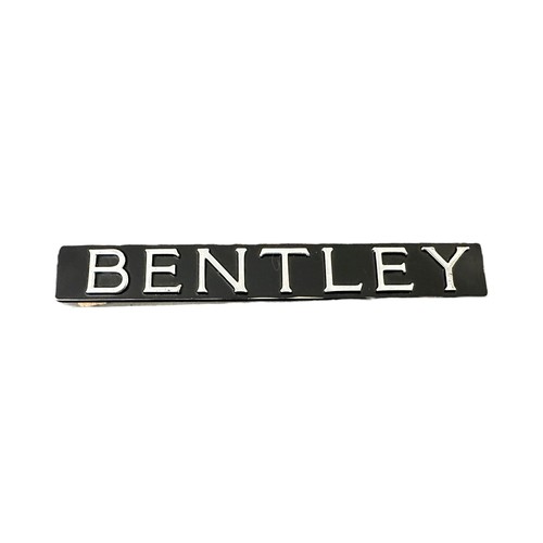 56 - Bentley. Miscellaneous badges, generally excellent to good plus, with modern Bentley winged B bonnet... 