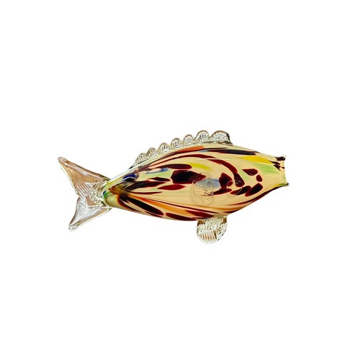 37 - Murano Glass (style) Fish, a group of four decorative Murano Glass colourful fish, varying sizes mea... 