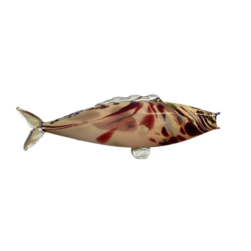 37 - Murano Glass (style) Fish, a group of four decorative Murano Glass colourful fish, varying sizes mea... 