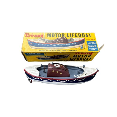 480 - 1950s onwards Toy boats Qty 4, good plus to good in good or better boxes (where present), with Chad ... 