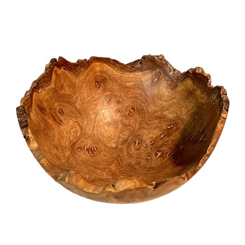 289 - John Shorrock (British, Contemporary) miniature wood turned bowl signed ‘John Shorrock’ to base. Dia... 