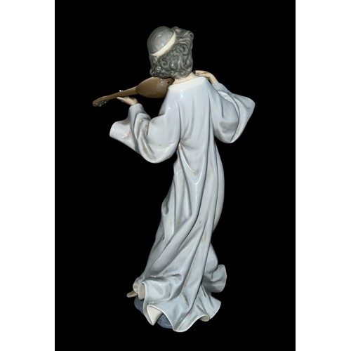 176 - Lladro Angel with Mandolin figure (1324), unboxed, missing Mandolin pick, end of mandolin reglued on... 