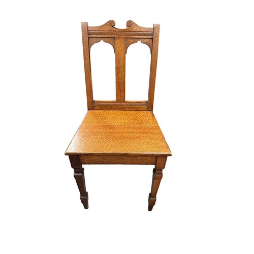 457 - Pair of Oak hall chairs, wooden seat, generally excellent, approx. size: H86cm/34 inches x W41cm/16 ... 