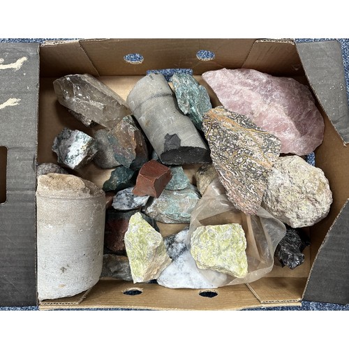 122 - A very large collection of self-collected minerals, including amazonite, amethyst, agate, rose quart... 